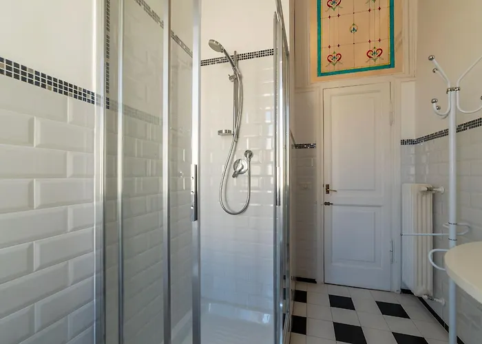 Apartment Guesthost - San Lorenzo Bright X8