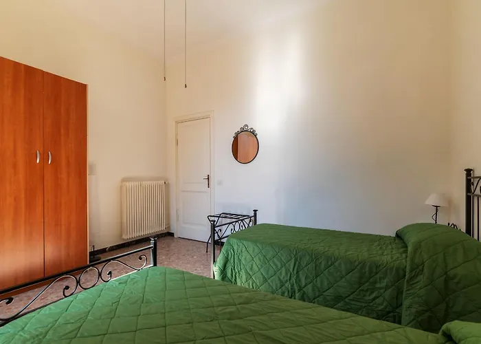 Guesthost - San Lorenzo Bright X8 Apartment Rom