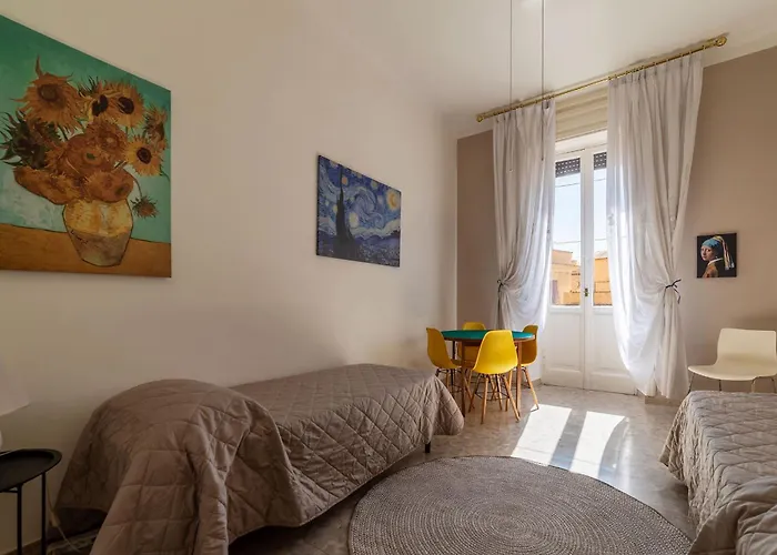 Guesthost - San Lorenzo Bright X8 Apartment *